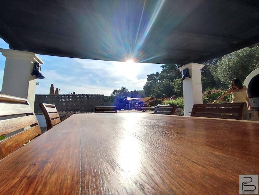 Casa Can Lluc Con Piscina, Jardin Y Vista Al Campo 산트 미켈 데 발란사트 외부 사진