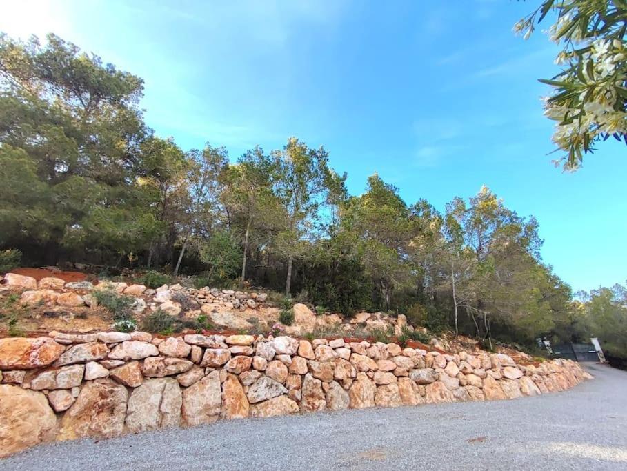 Casa Can Lluc Con Piscina, Jardin Y Vista Al Campo 산트 미켈 데 발란사트 외부 사진