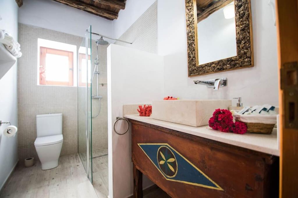 Casa Can Lluc Con Piscina, Jardin Y Vista Al Campo 산트 미켈 데 발란사트 외부 사진