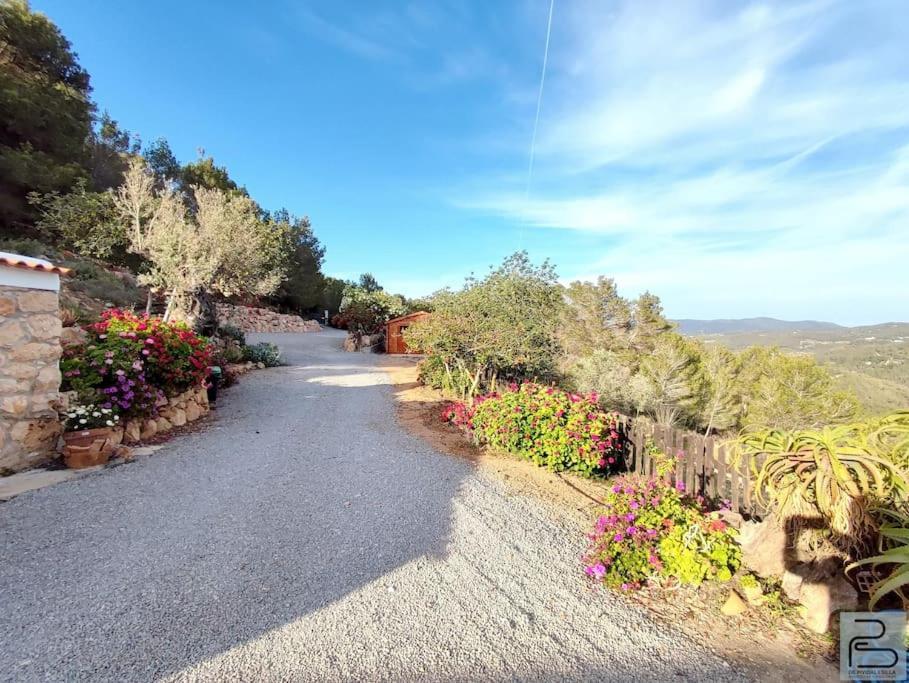 Casa Can Lluc Con Piscina, Jardin Y Vista Al Campo 산트 미켈 데 발란사트 외부 사진