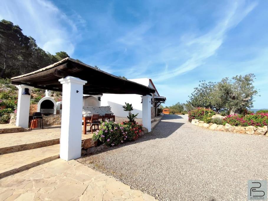 Casa Can Lluc Con Piscina, Jardin Y Vista Al Campo 산트 미켈 데 발란사트 외부 사진